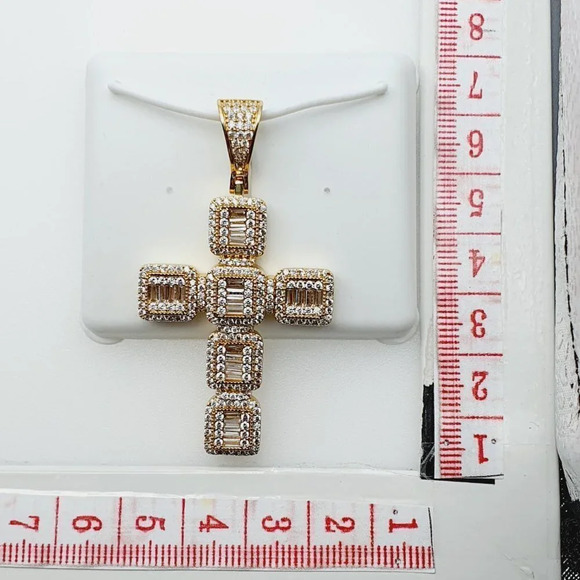 14K Gold Plated Cubic Zircon Pendant, EVBRS581 - Picture 10 of 10